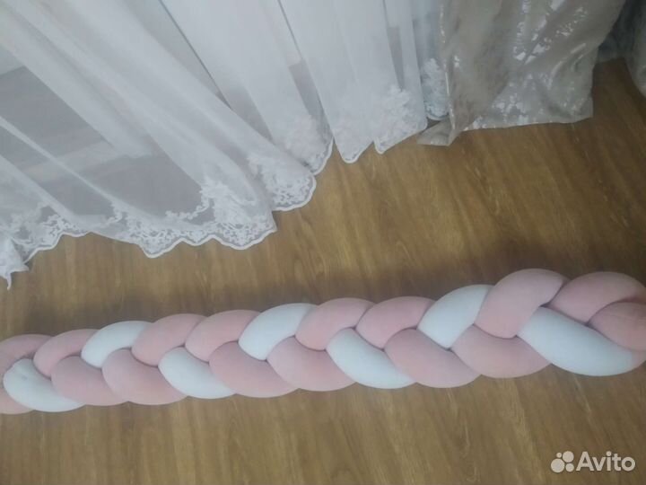 Бортик в кроватку косичка