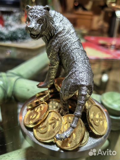 Статуэтки сувениры Eagle Pewter