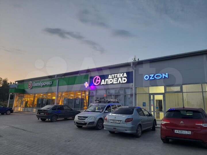 Торговая площадь, 180 м²