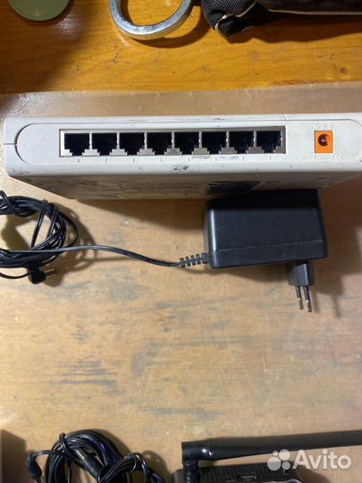 Коммутатор Tenda 24 порта switch без poe