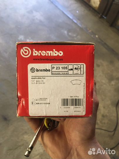 Тормозные колодки Brembo Р23105