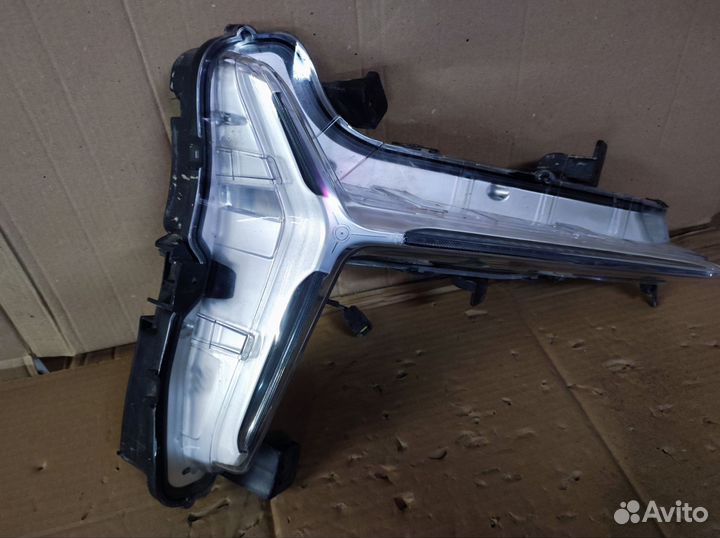 Ходовой огонь левый UNI-K оригинал б.у