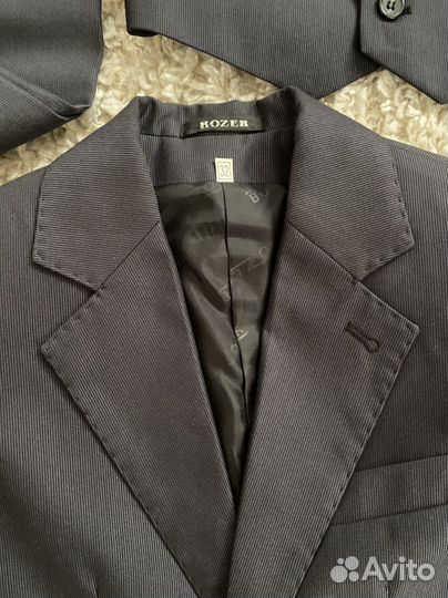 Школьный костюм