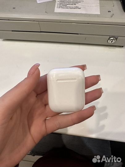 AirPods 2