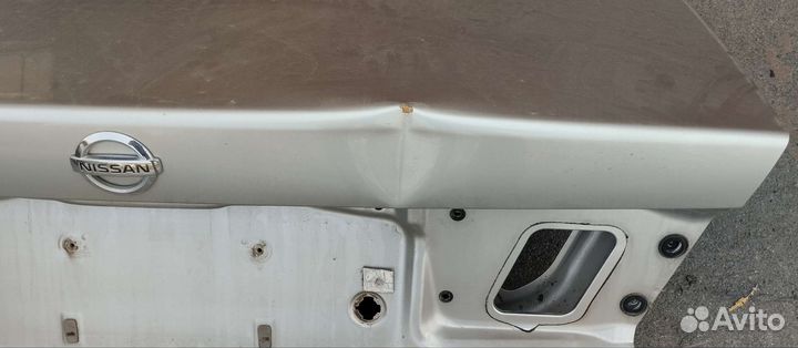 Крышка багажника Ниссан sunny
