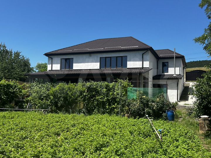 Дом 250 м² на участке 27 сот.