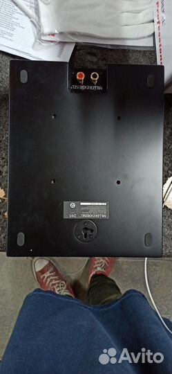 Настенная акустика M&K D95 Black Satin/Black Cloth