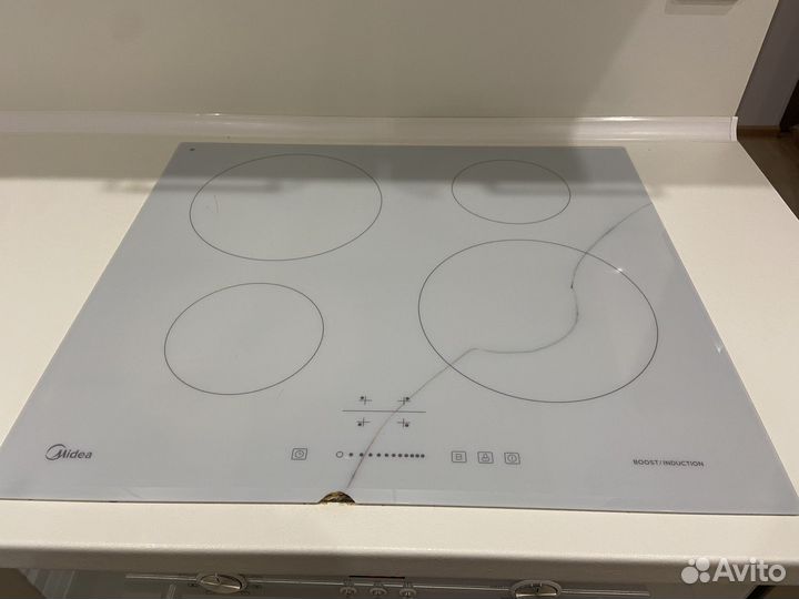 Индукционная варочная панель Midea MC-IF7021B2
