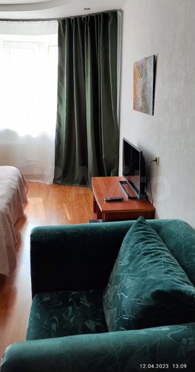 1-к. квартира, 42 м², 4/10 эт.