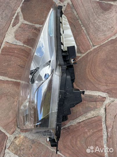 Фара (правая) для Nissan Leaf