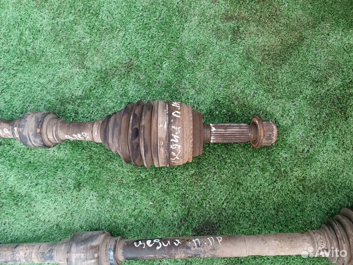 Привод левый Мицубиси Лансер Цедиа 1.8 CVT