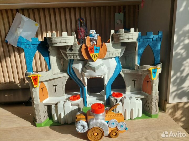 Замок львиное королевство imaginext
