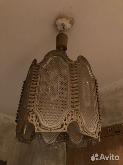 Люстра и бра