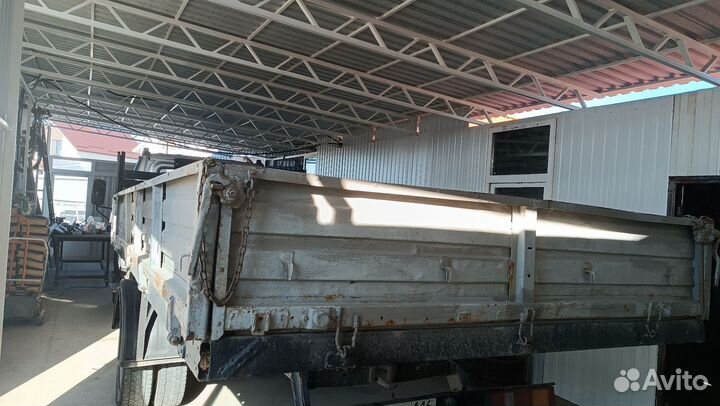 Бортовой кузов на валдай