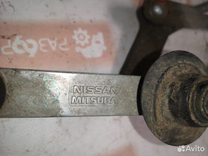 Трапеция стеклоочистителя Nissan Almera G15 K4M