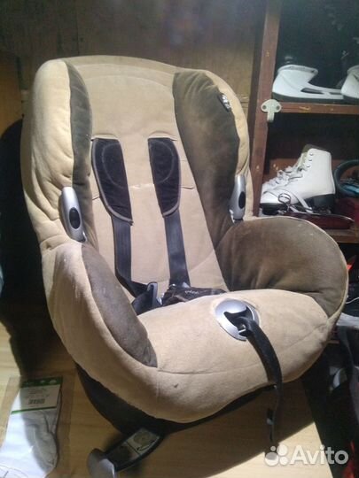 Детское автокресло 9 до 18 кг