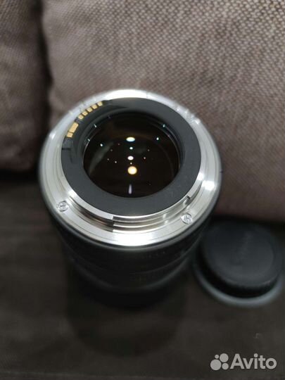 Объектив Canon 85mm 1.8 usm