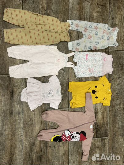 Вещи пакетом на девочку 3-9 месяцев