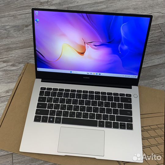 Huawei MateBook 14 i5/16/512