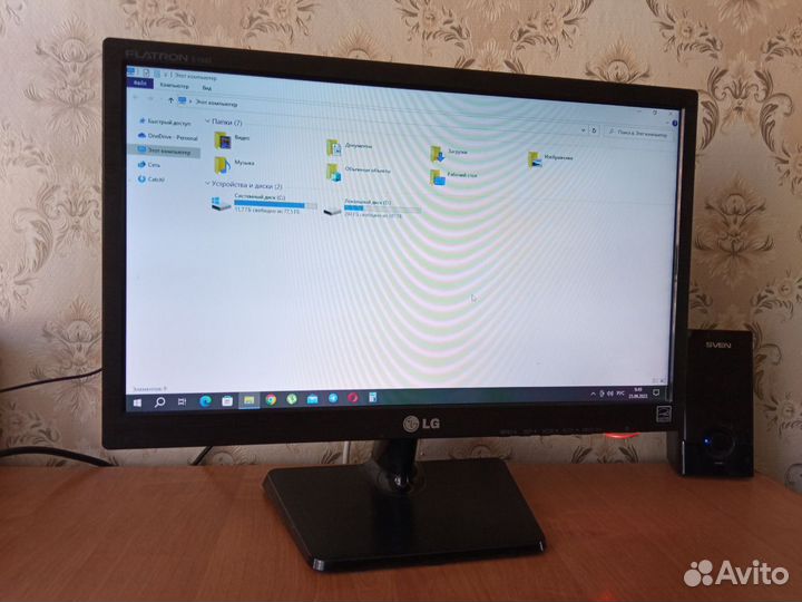 Монитор LG Flatron E1942, 18.5