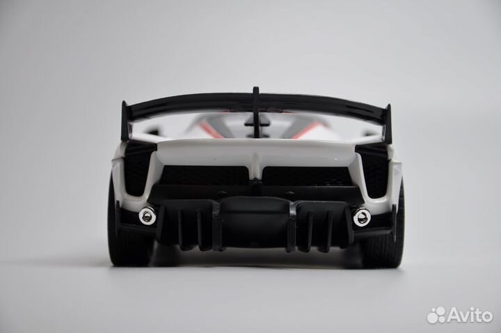 Модель автомобиля Ferrari FXX-K Evo металл