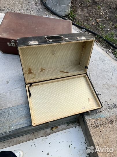 Чемоданы времен СССР