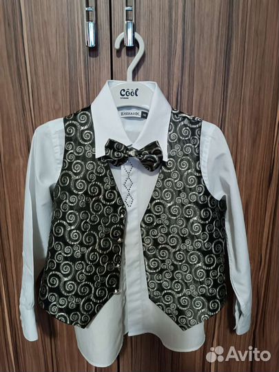 Рубашка с жилеткой и бабочка