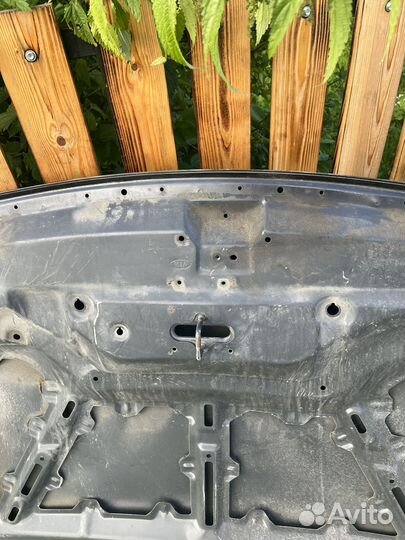 Капот на kia sportage 3