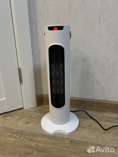 Электрический обогреватель напольный