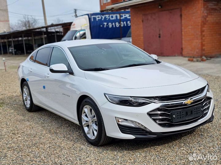 Chevrolet Malibu 1.8 AT, 2019, 50 000 км