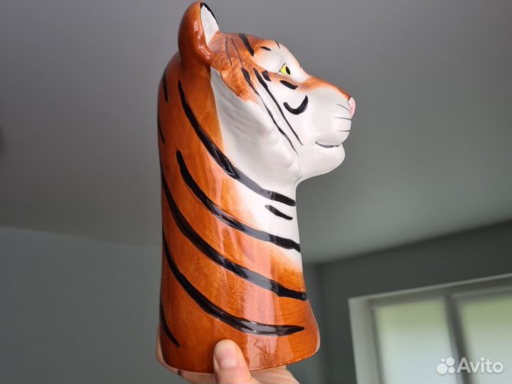 Статуэтка тигр