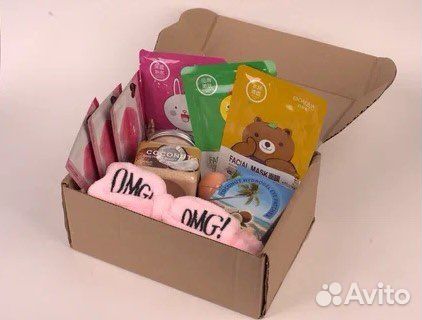 Подарок. Бьюти бокс с косметикой. Подарочный набор