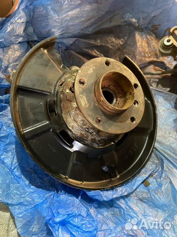 Задние кулаки в сборе на BMW E90