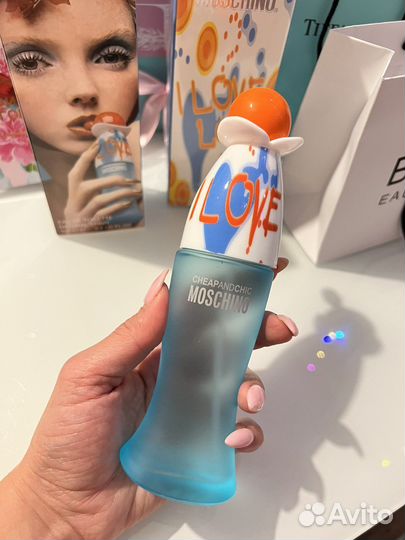 Парфюм moschino I Love, dolce&Gabbana Light Blue