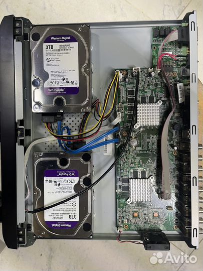 Видеорегистратор Hikvision ds-7216huhi-k2