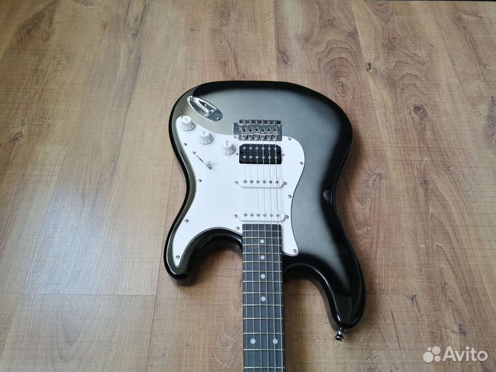 Fender Stratocaster HSS Custom Silver Burst FSR