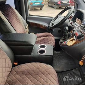 Подлокотник для Mercedes Vito W638