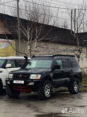 Mitsubishi Pajero 3.5 AT, 2000, 300 000 км с пробегом, цена 900000 руб.