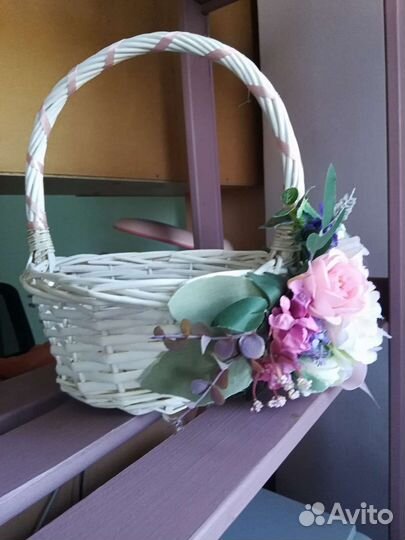 Корзина праздничная