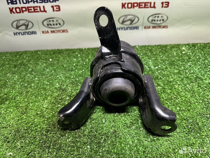 Подушка двс передняя правая (новая) Mazda 6 GH