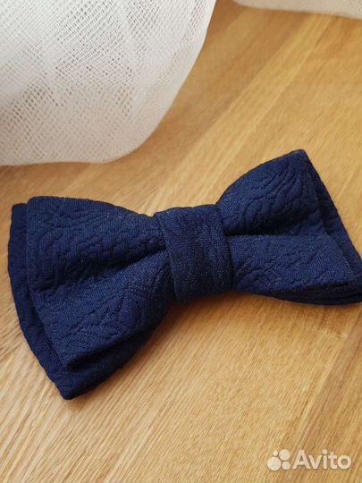 Бабочка на шею галстук бабочка