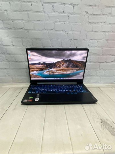 Lenovo Ideapad gaming 3 GTX 1650 / Ryzen 5 4600h