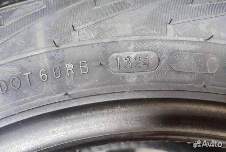 Ikon Tyres Nordman RS2 215/60 R16 99