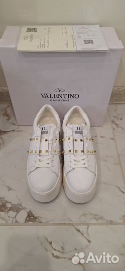 Белые кожаные кеды