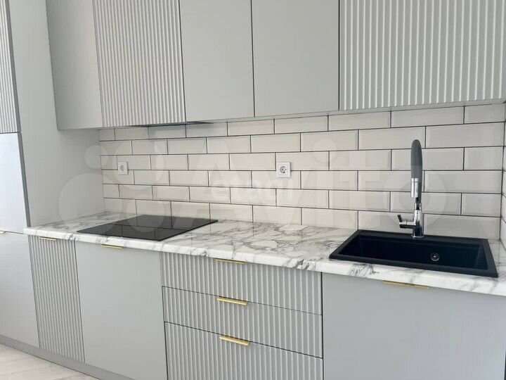 3-к. квартира, 91 м², 10/16 эт.