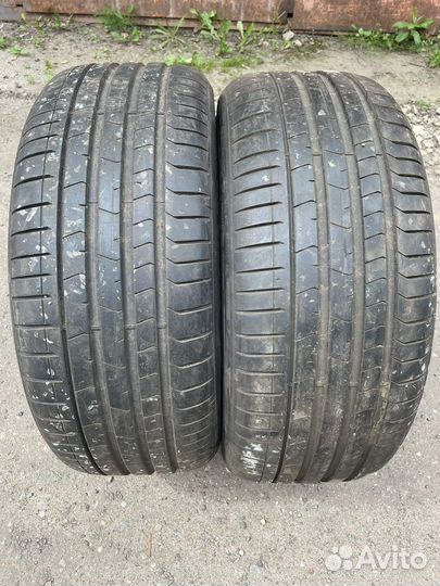 Pirelli P Zero Luxury Saloon 245/40 R19 94W
