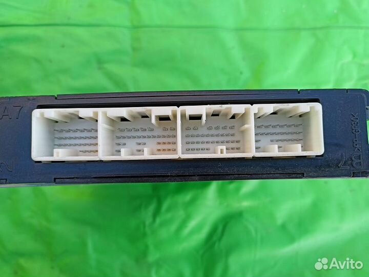 Блок управления двигателем EZ36D Subaru Tribeca 08