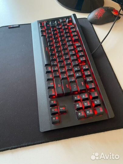 Механическая клавиатура oklick 930g