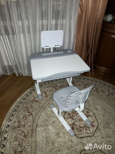 Растущая парта и стул для школьника SET holto-2A