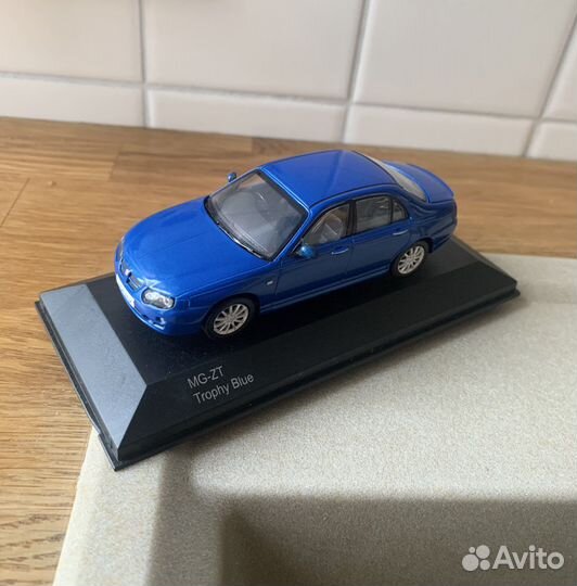 Модель автомобиля MG ZT